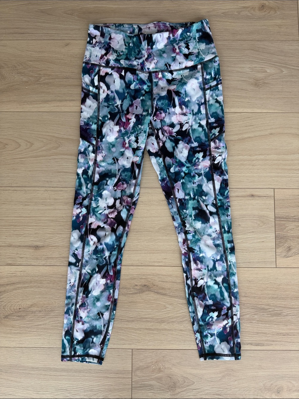 GAIAM Floral Performance Leggings with pockets